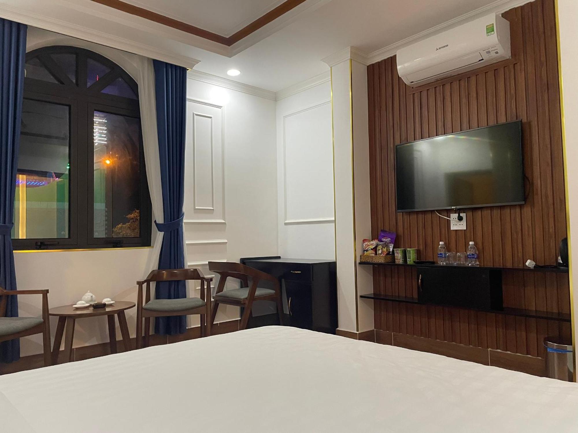 Ha Anh Hotel Phuong Sau Exterior photo